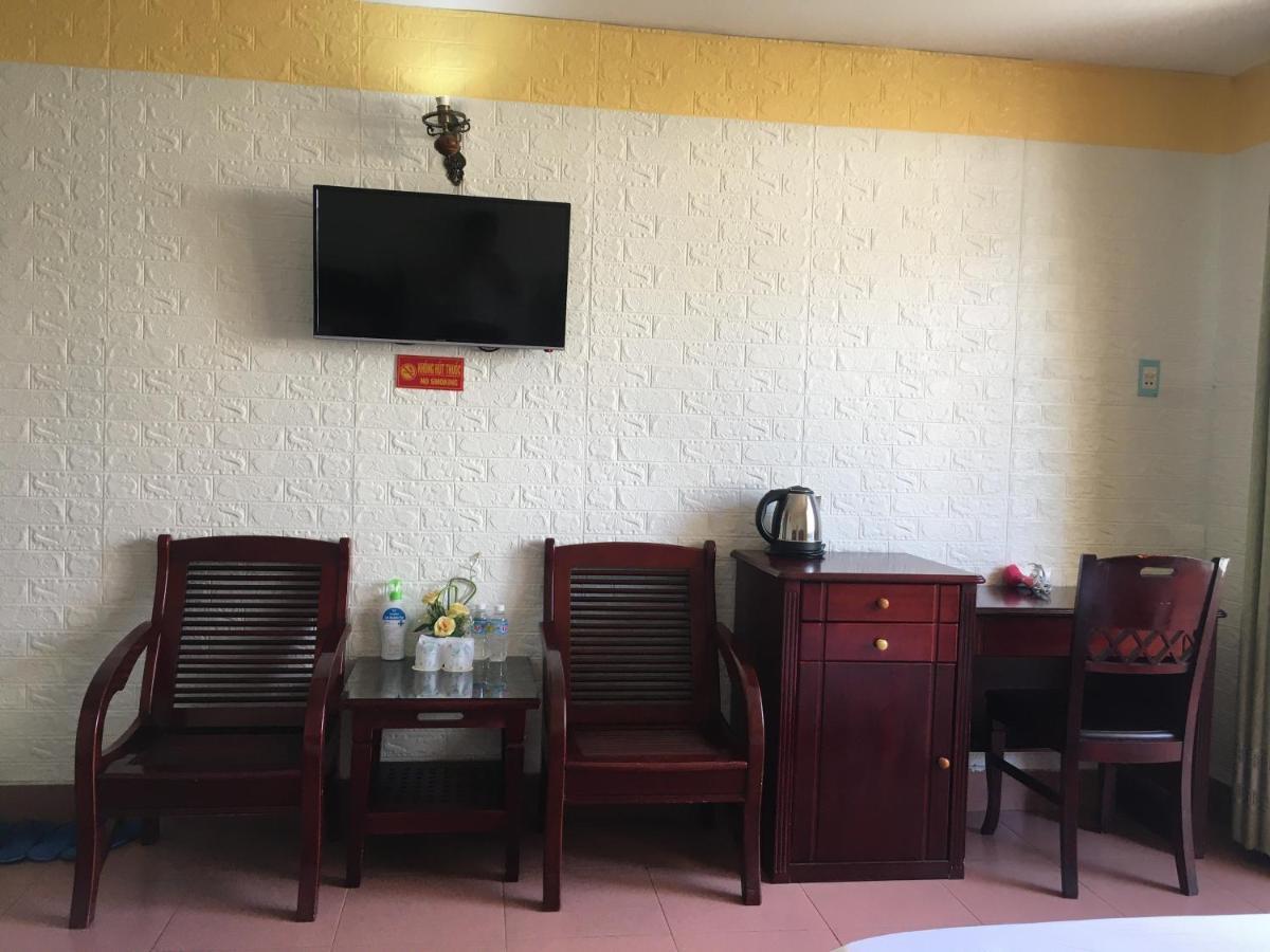 Khach San Binh Duong Ξενοδοχείο Quy Nhon Εξωτερικό φωτογραφία